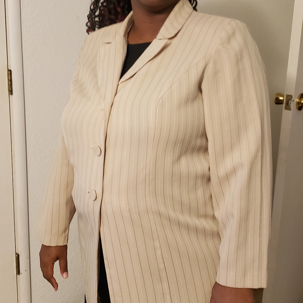 Long suit jacket I only have the jacket